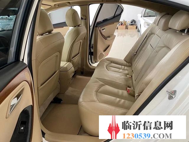 海馬M8 2015款 1.8T 手自一體 豪華型