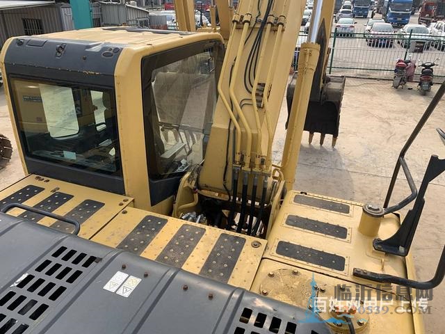 停工急售18年小松240二手挖掘機(jī) 包送