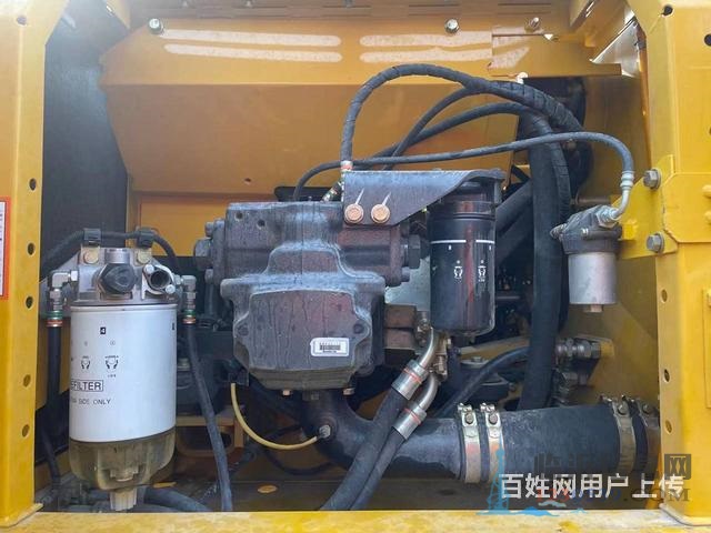 轉(zhuǎn)讓二手挖掘機(jī)小松220-8MO手續(xù)全質(zhì)保兩年包送