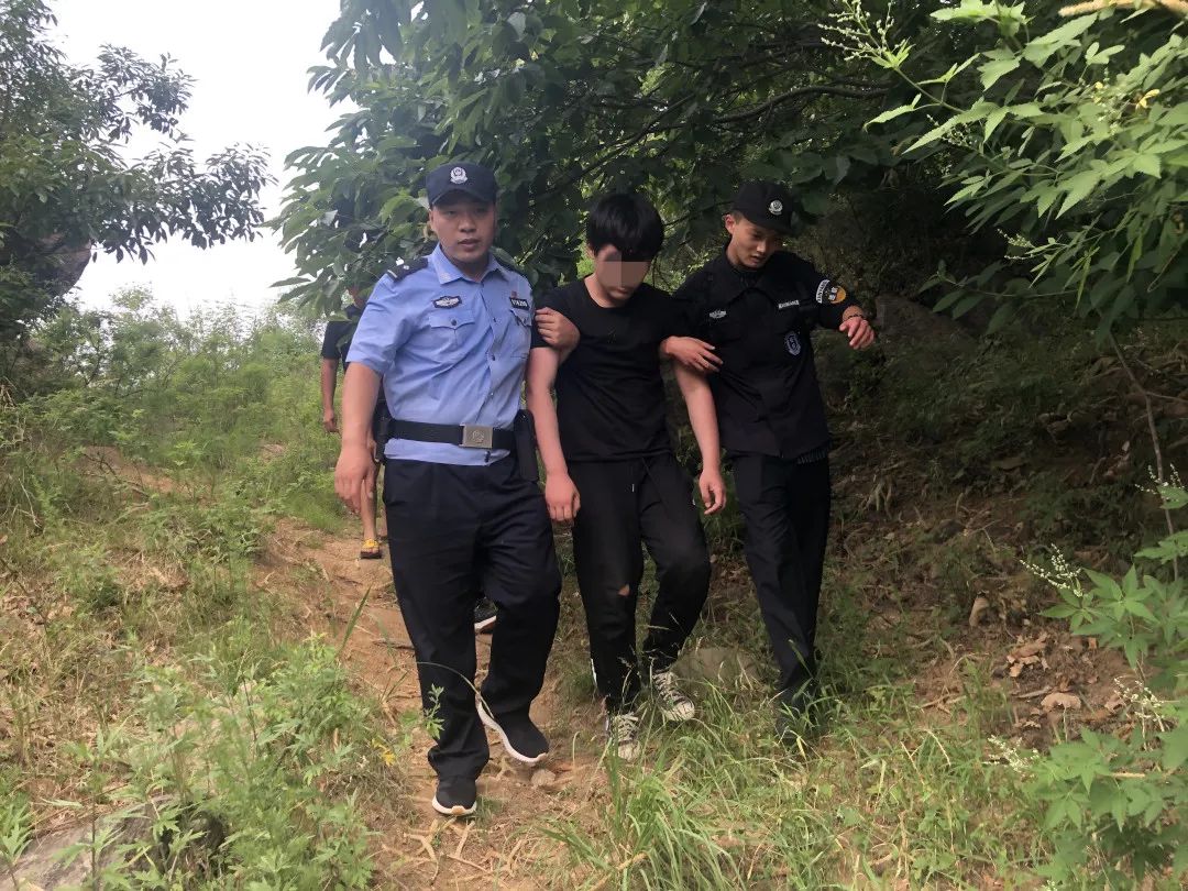 “我活夠了！”臨沂男子白酒摻頭孢，還躲到了山上，警察蜀黍出手了