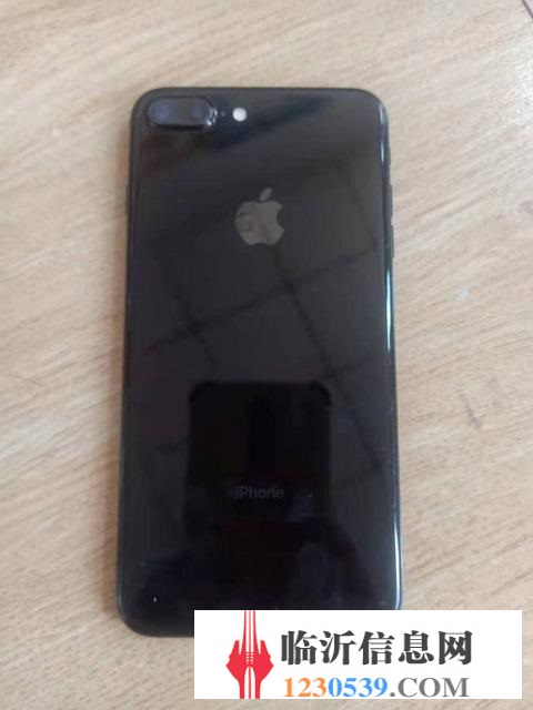 黑色蘋果7PLUS