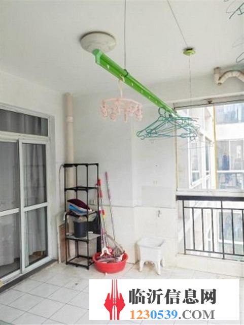 天鵝湖 市政供暖 三居室 精裝好位置