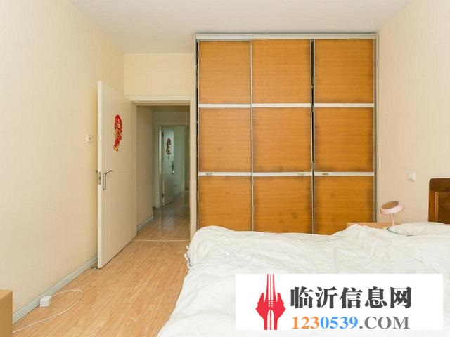 新出好房 鳳凰城 大兩室 省高額費(fèi)用 有車(chē)庫(kù)