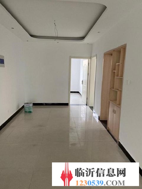 真實圖片 省稅精裝市政供暖 鳳凰城三期 位置好 大三室