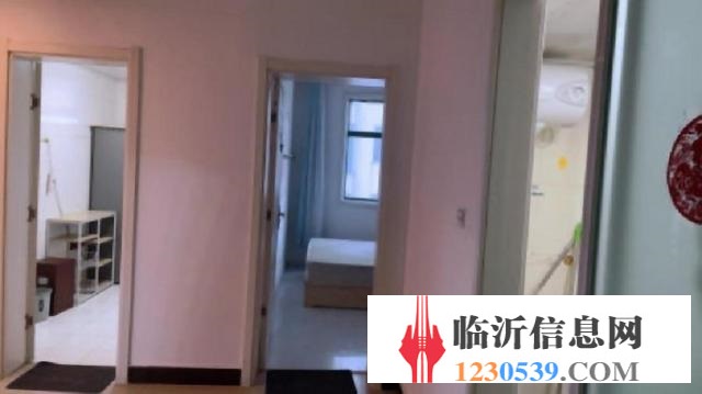 精裝修證過二，榮華園2室1廳1衛(wèi)好樓層價格可談?wù)\心出售