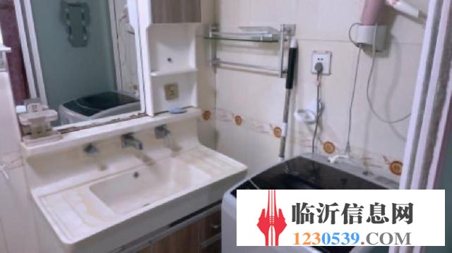 精裝修證過二，榮華園2室1廳1衛(wèi)好樓層價格可談?wù)\心出售