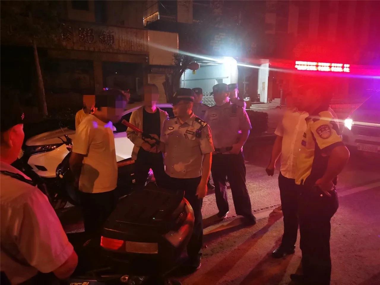 商鋪門前停了個(gè)車，怎么就成酒駕了？
