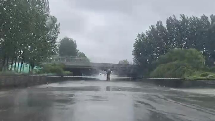 臨時(shí)封閉！暴雨導(dǎo)致臨沂城區(qū)這些路口積水較深，請(qǐng)繞行