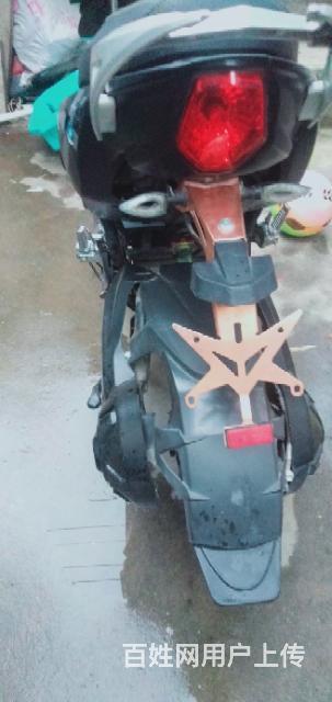 急賣  戰(zhàn)警電動車