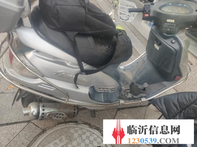 急售摩托車。手續(xù)齊全??！