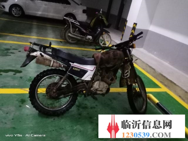 大白菜越野摩托車