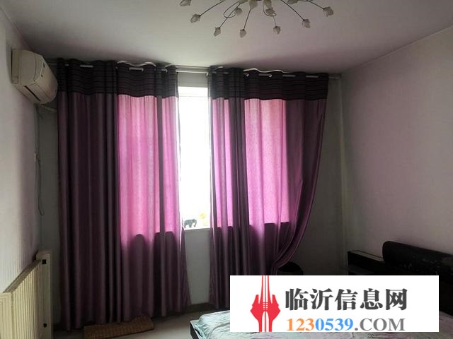 低價(jià)頂復(fù)墅級(jí)多層急售
