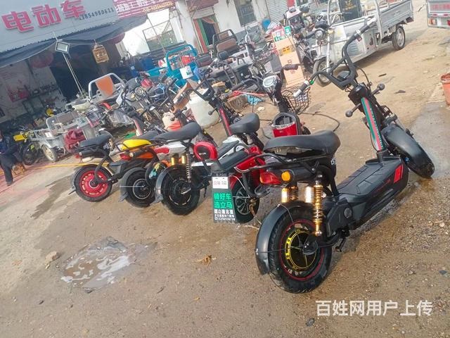 精品二手電動(dòng)車三輪車摩托車
