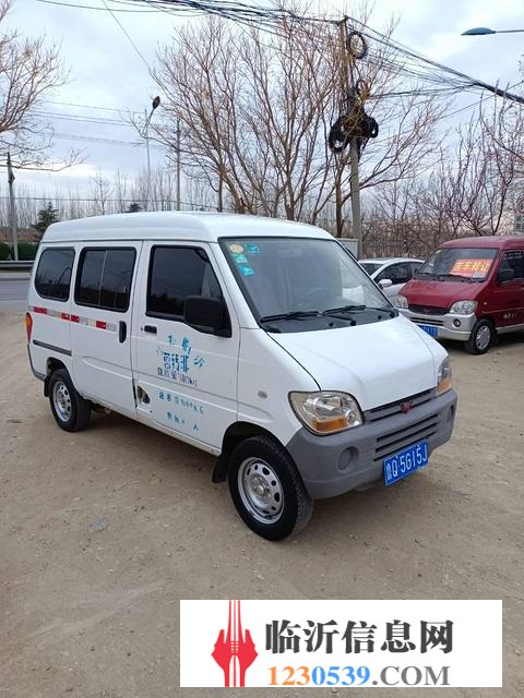 4座五菱之光，貨運面包車，極品車況，8千5包過戶
