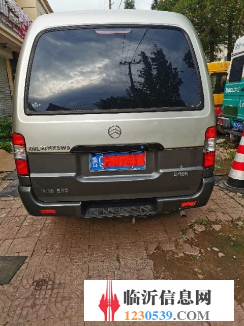 急轉(zhuǎn)讓九坐金旅大面包車