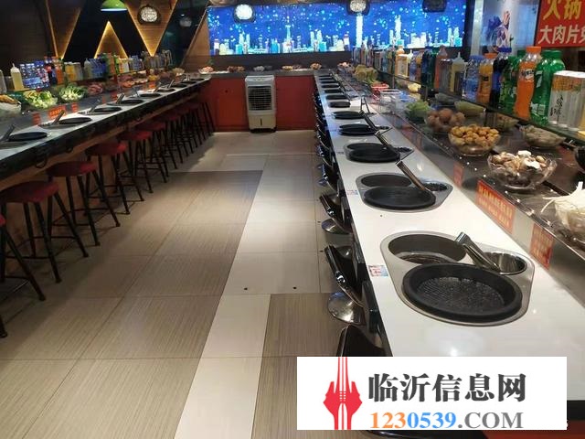 百麗廣場(chǎng)  每天營(yíng)業(yè)額3000元以上 旋轉(zhuǎn)火鍋
