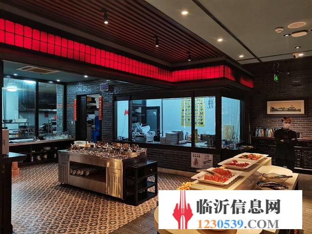 蘭山區(qū)繁華地段餐飲店超低價急轉(zhuǎn)