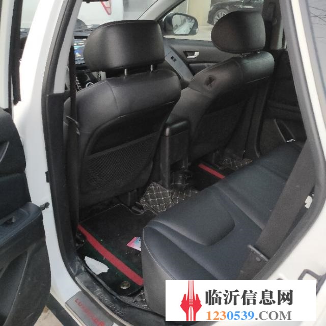 納智捷 優(yōu)6 SUV 2015款 1.8T 手自一體 魅力升