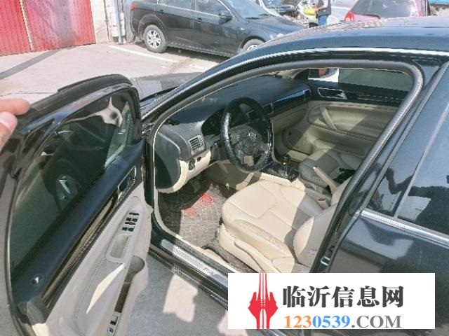 大眾 帕薩特 2011款 帕薩特 領(lǐng)馭 2.0 手動(dòng) 尊享型