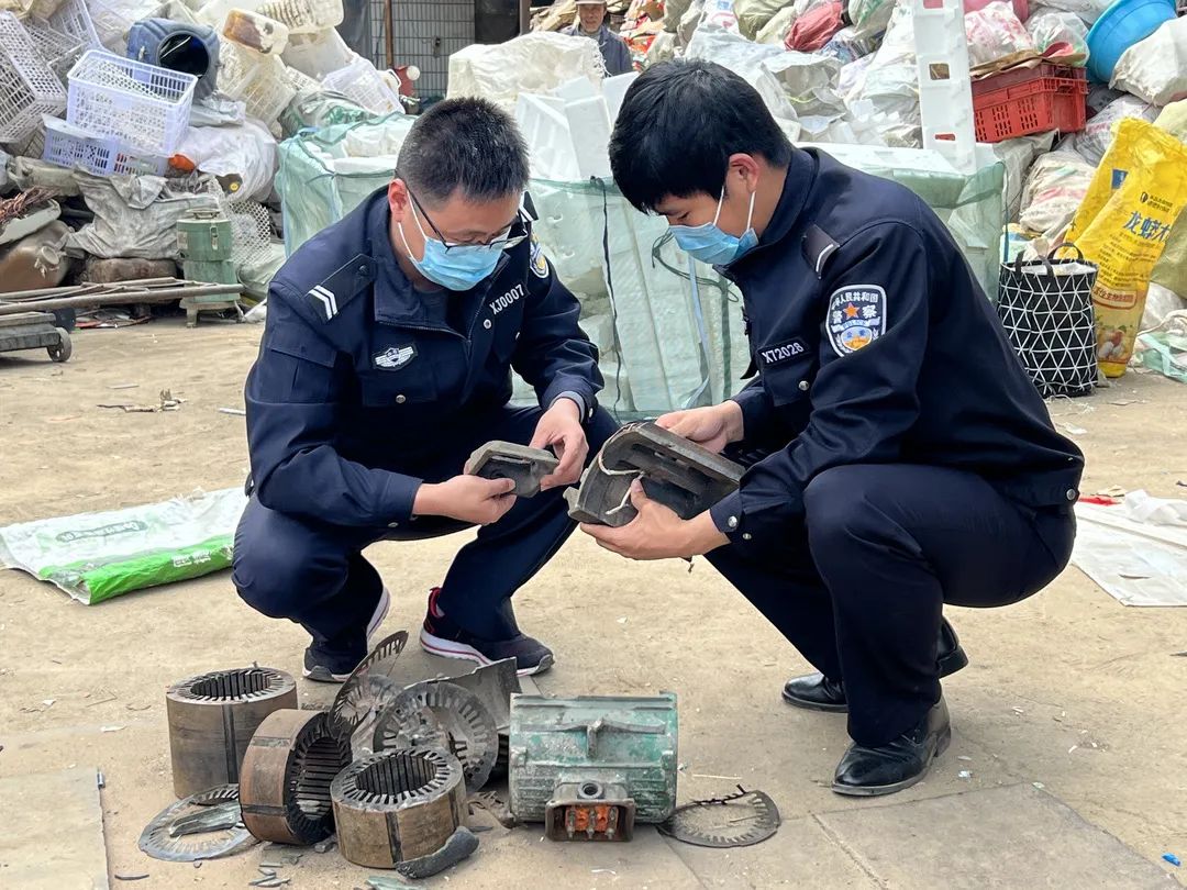 意想不到！這個嫌疑人把手伸向了公廁