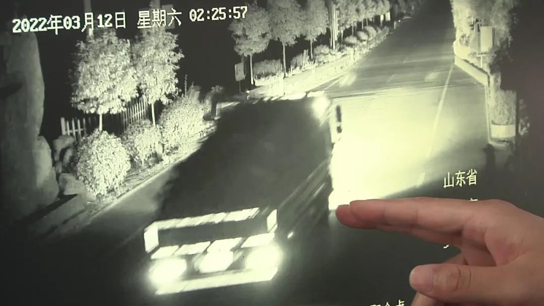 意想不到！這個嫌疑人把手伸向了公廁