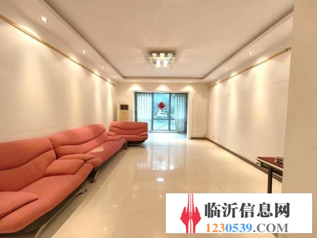 香榭麗舍 一樓帶60平大院子 三室兩衛(wèi) 客廳通陽(yáng)臺(tái) 證過(guò)二