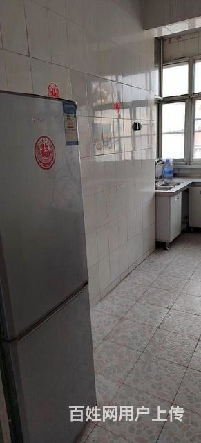 一中一小東段，96平方，65萬