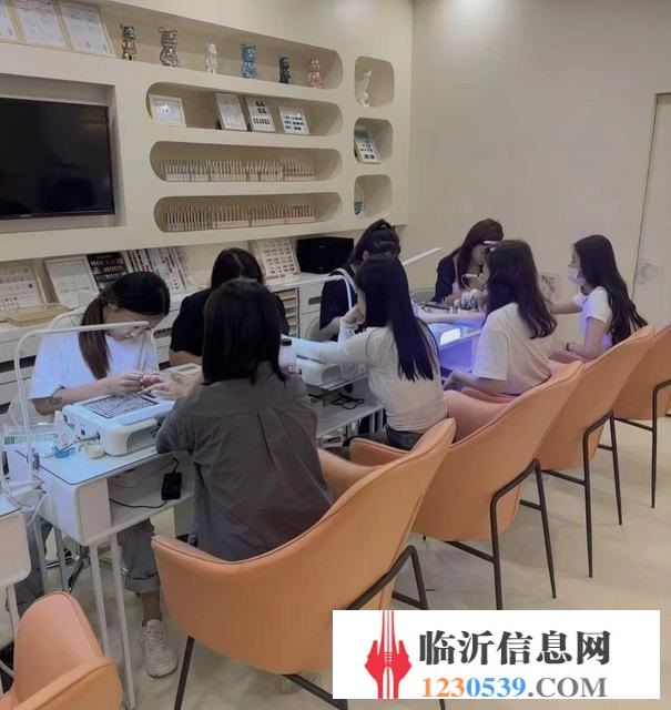 (58金鋪推)通達路與銀雀山路交匯 美甲美睫美容店