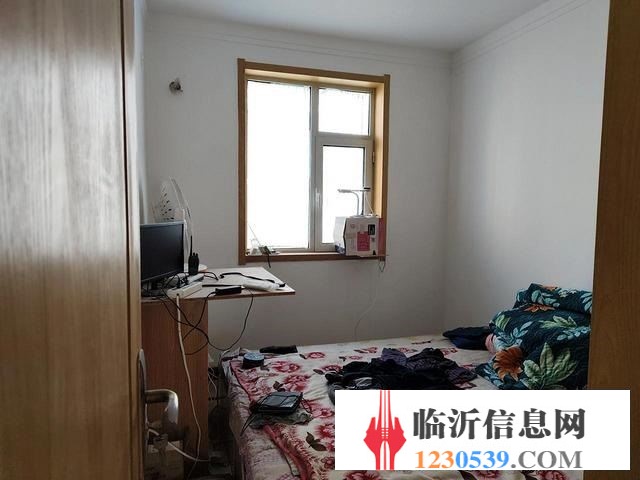 盛世花城電梯房 雙氣地暖 南北通透 精裝修 帶儲(chǔ)藏室