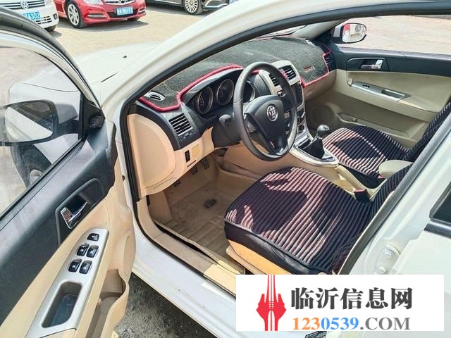 中華H330 2015款 1.5 手動(dòng) 智享版