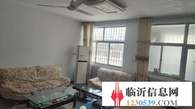 朝陽(yáng)小區(qū)樓房出租